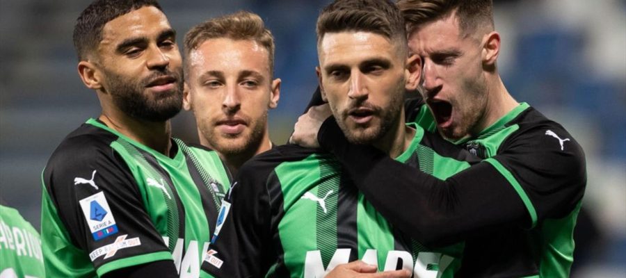 The Emilian derby was the scene of great distraught for Sassuolo, who fell to Serie B rivals Modena. However, Berardi negatively emerged in the spotlight.