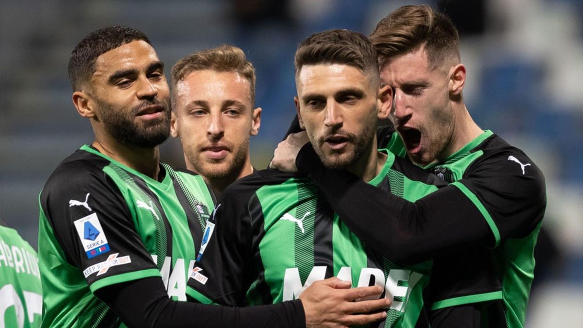 The Emilian derby was the scene of great distraught for Sassuolo, who fell to Serie B rivals Modena. However, Berardi negatively emerged in the spotlight.