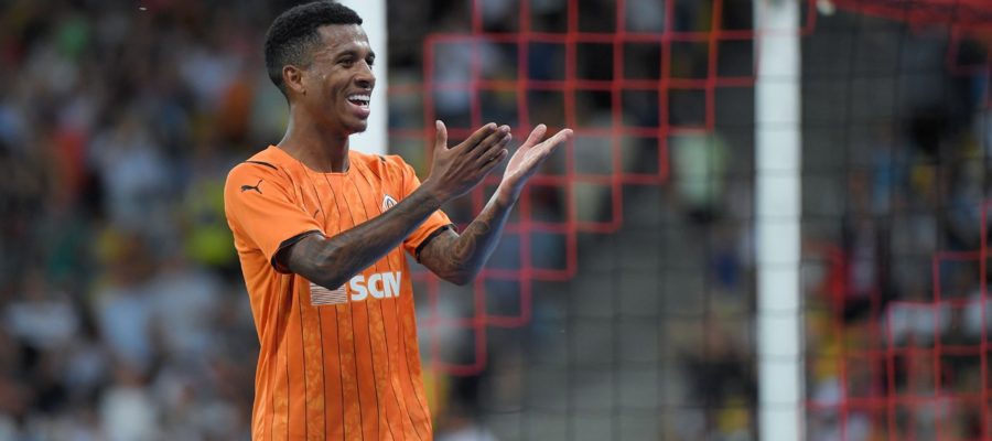 Lazio have sealed the deal for Marcos Antonio, whom they started pursuing in late May. The midfielder is expected to travel to Rome early next week.