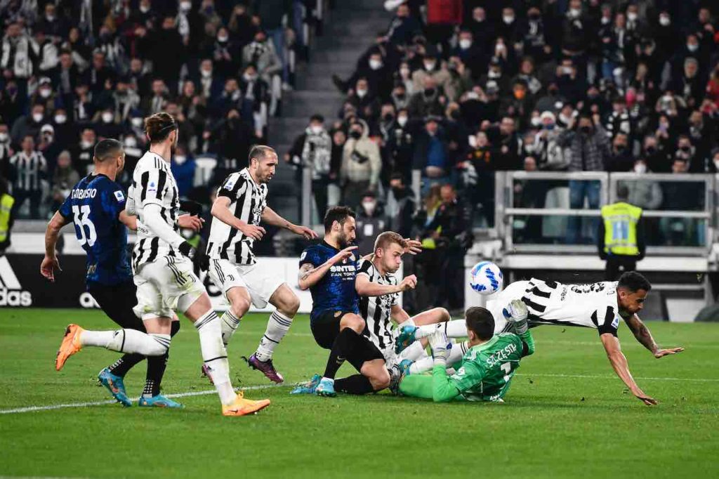 Inter pushed back the Juventus challlenge to the Serie A title as they claimed the bragging rights in the Derby d'Italia thanks to a Hakan Calhanoglu spot-kick