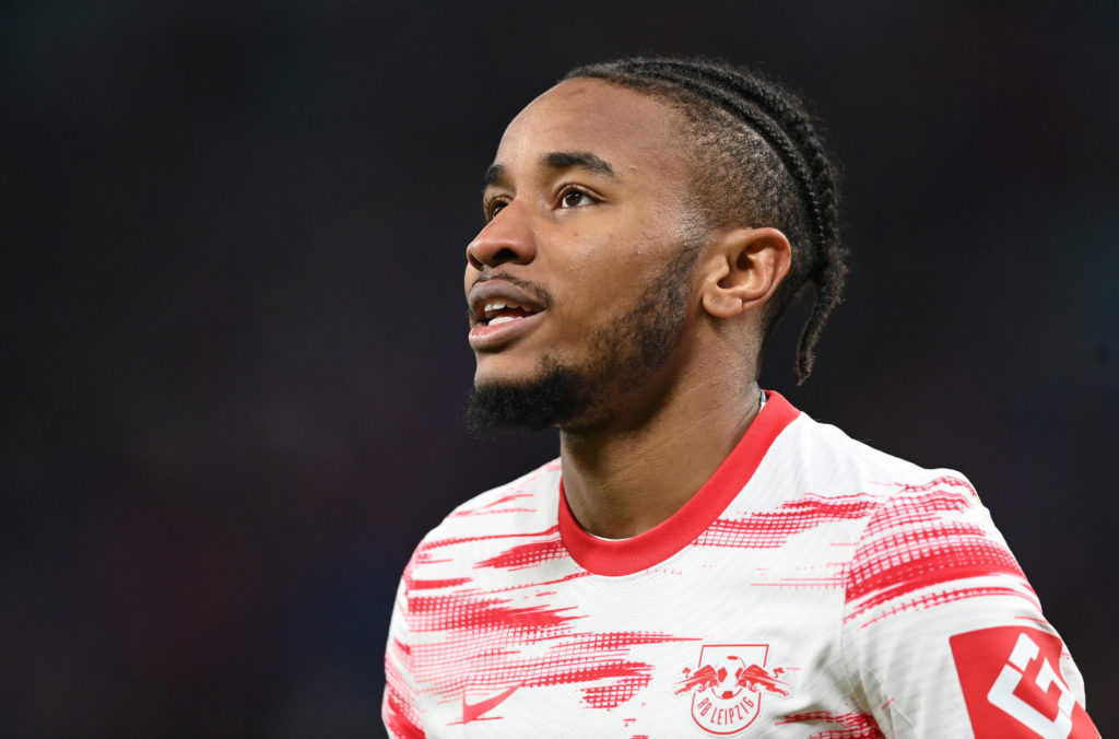 Milan, Nkunku