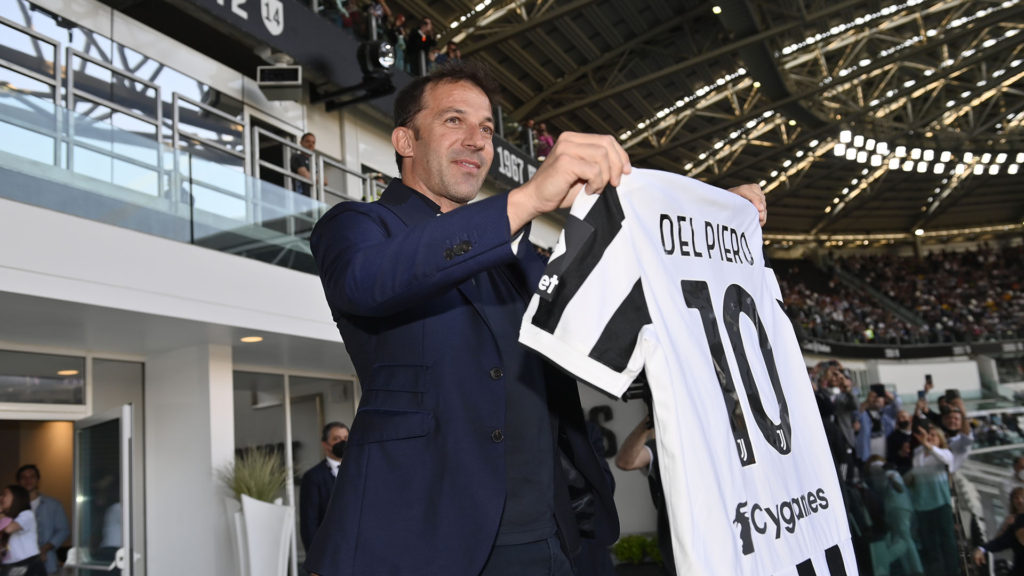 Alessandro Del Piero returned to the Stadium after a ten-year absence, which fueled speculations about a possible insertion into the Juventus management.