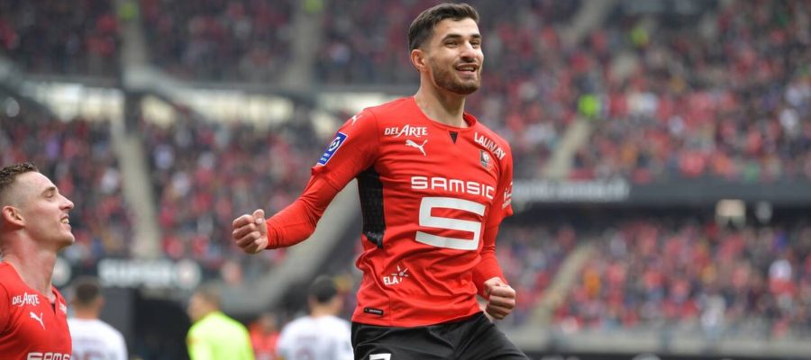 Napoli held an all-hands-on-deck meeting with the entire front office and the entourage of Victor Osimhen at the start of the ongoing retreat.