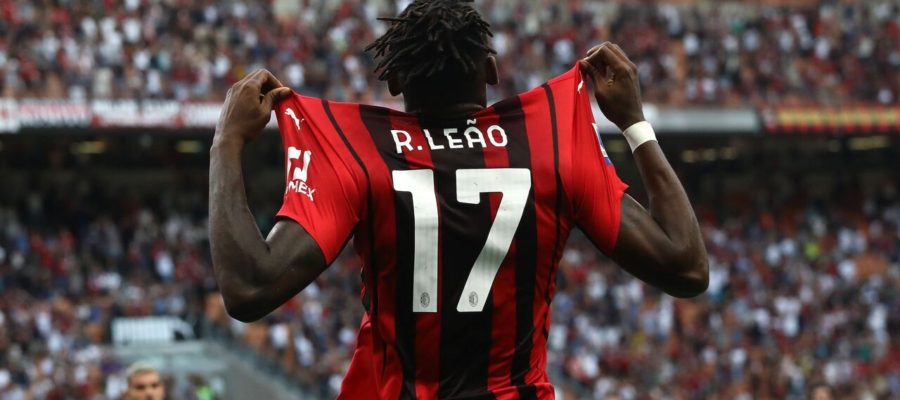 Milan met with part of the Rafael Leao camp Tuesday. Still, the summit was inconclusive at best. The renewal is far from imminent.