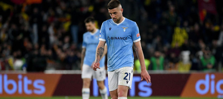 Manchester United are of the sides eyeing Sergej Milinkovic-Savic. However, his agent Mateja Kezman denied saying they are his favorite destinations. Lazio