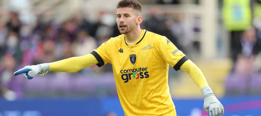 Fiorentina have been held back by the blunders of their goalkeepers in recent fixtures, and the management will attempt to bring in a new starter.