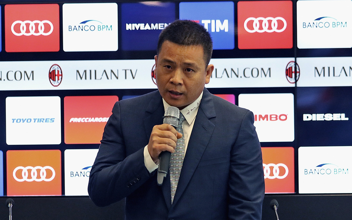 Yonghong Li has warned Elliott not to finalize the Milan takeover until their ongoing lawsuit is resolved. It started last year.