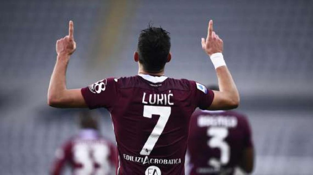 Roma have reached out to Torino regarding the availability of two of their most appreciated players, in a bid to strengthen José Mourinho’s 28-man squad.
