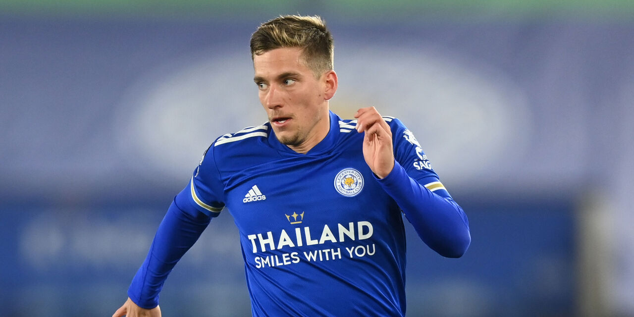 Fiorentina continue to duel with Torino, as they have set their sights on Dennis Praet. The midfield played on loan to the Granata last season.