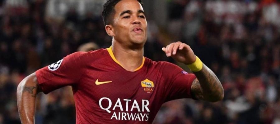 Fresh contacts have taken place between Roma and Fulham for the sale of Dutch winger Justin Kluivert, who has failed to impress the Giallorossi management.