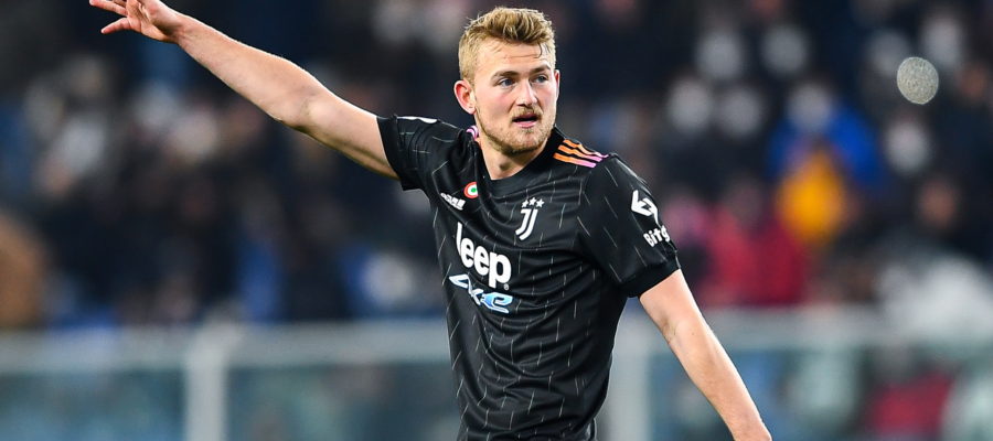 Despite meeting with Bayern Munich, Juventus have not abandoned hopes of keeping Matthijs De Ligt. The Bavarians stopped short of their valuation.