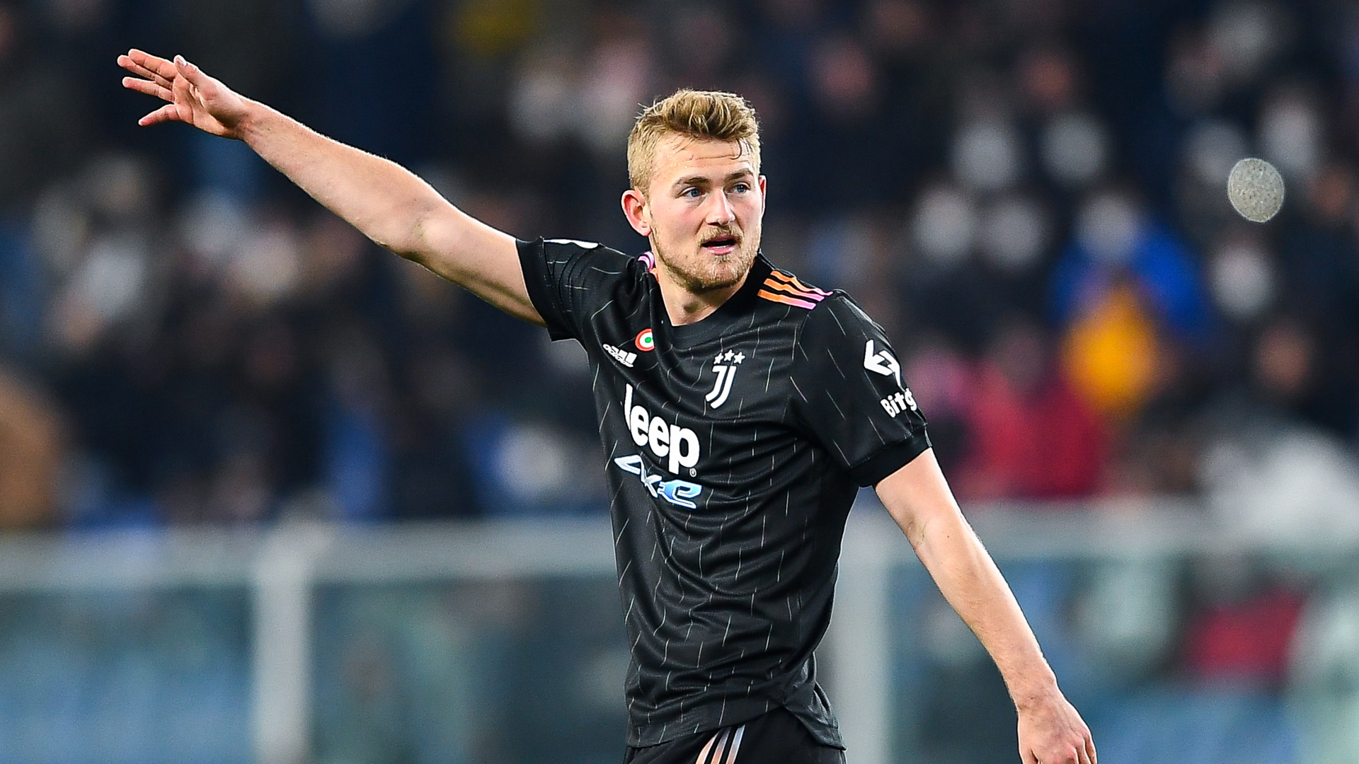 Despite meeting with Bayern Munich, Juventus have not abandoned hopes of keeping Matthijs De Ligt. The Bavarians stopped short of their valuation.