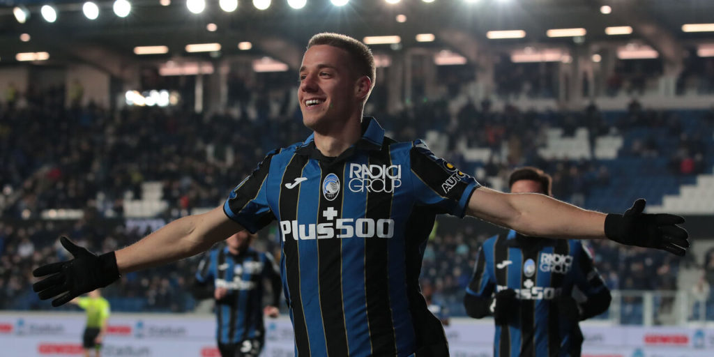 Roma and Atalanta held a summit in Milan to arrange deals that could interest both sides. The Giallorossi are looking for a midfielder.
