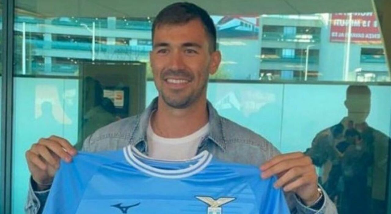 Lazio signing Romagnoli only just arrived from Milan, but has already noticed the difference in management styles between Maurizio Sarri and Stefano Pioli.