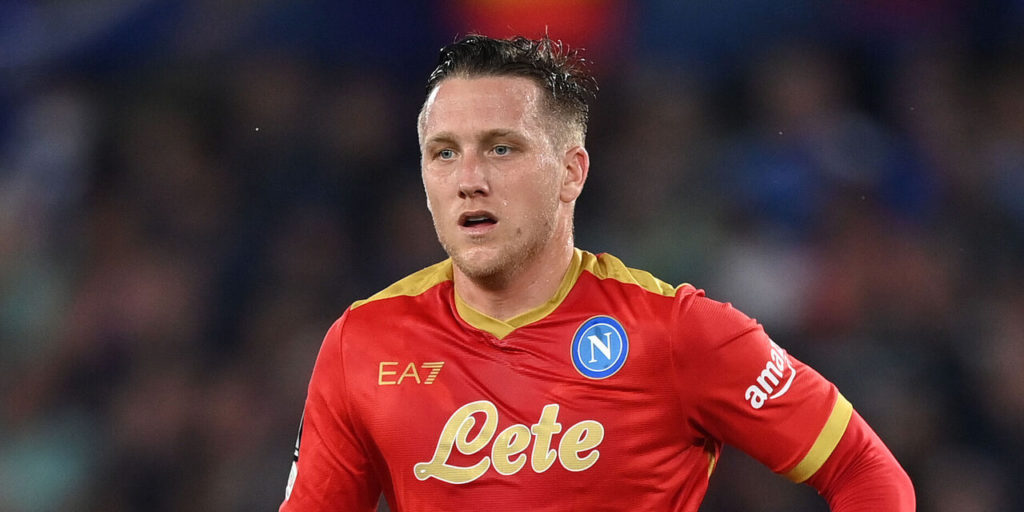 Napoli have recently extended the contracts of Frank Anguissa and Stanislav Lobotka, and their midfield partner Piotr Zielinski is next in line.