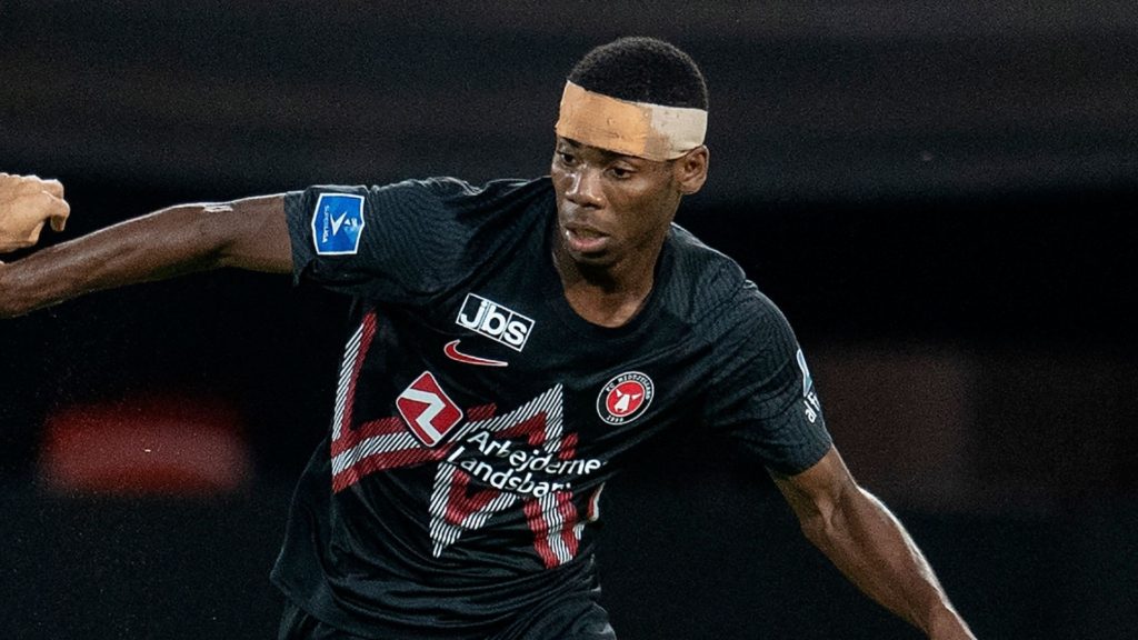 The departure of Kessie leaves Pioli with a void in central midfield. Midtjylland midfielder Raphael Onyedika is in contention to arrive at Milan.