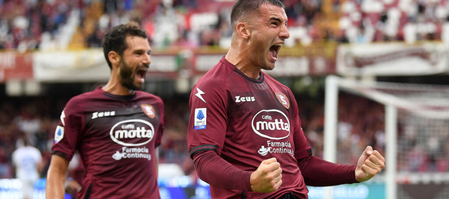 Lazio have been offered the opportunity to onboard Federico Bonazzoli and Rolland Sallai, but they aren't contemplating adding a striker for now.