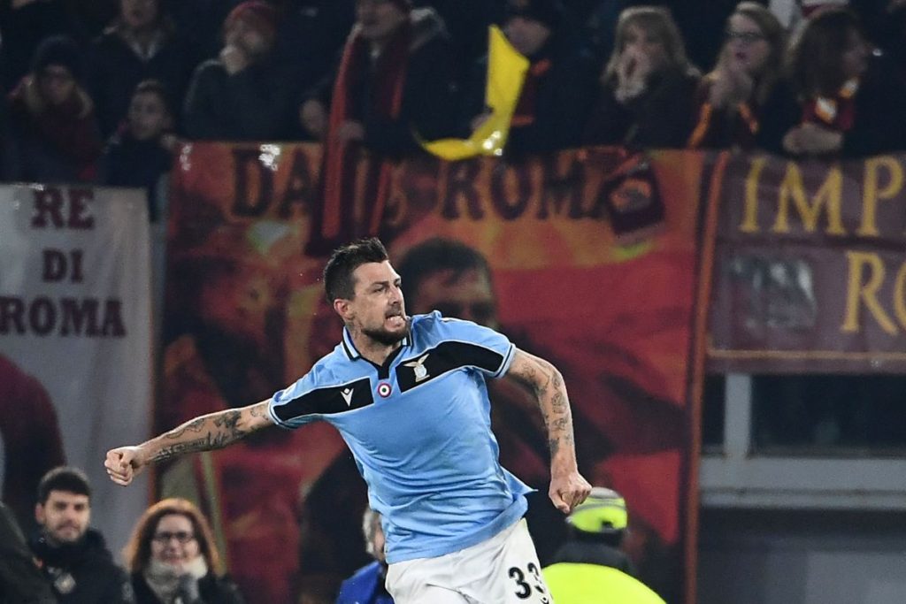 Inter and Lazio are closing in on an agreement for Francesco Acerbi. However, the Nerazzurri will see it through for other targets before finalizing it.