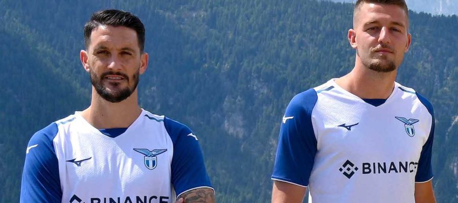 Sevilla once again pursued Luis Alberto this summer, but he never seemed too close to leaving Lazio, and the same goes for Sergej Milinkovic-Savic.