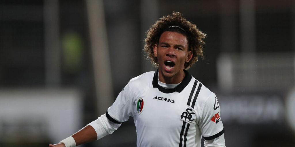 Sassuolo have landed their primary target for the attack Armand Laurienté, but they will not stop there because Janis Antiste is close as well.