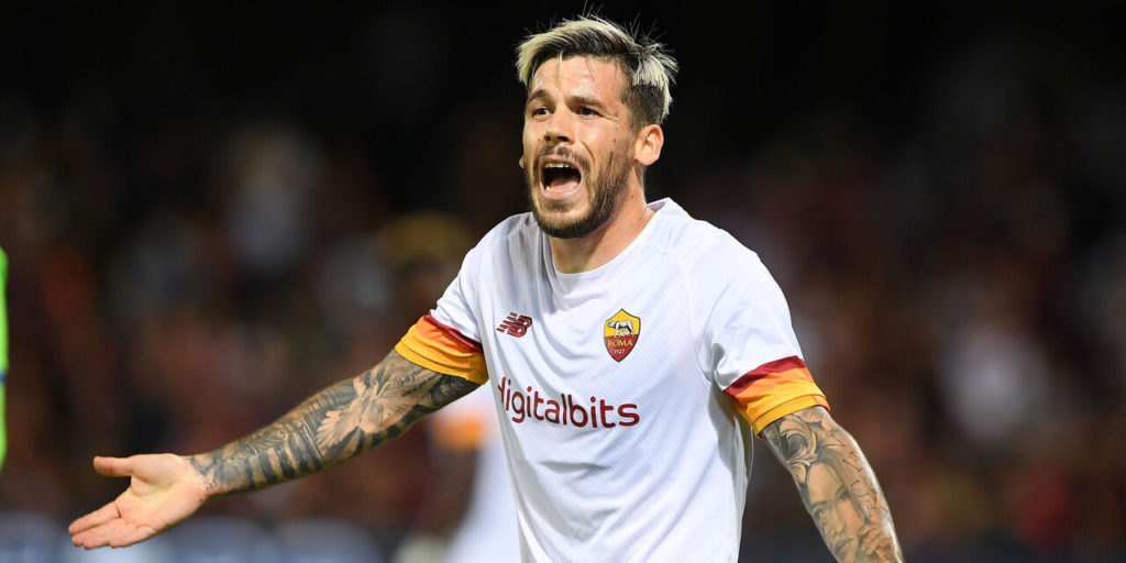Spanish midfielder Carles Perez is on the verge of exiting Roma and returning back to his homeland after three sub-par years at the Stadio Olimpico.