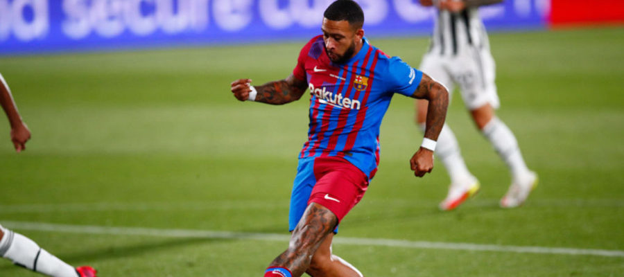 Juventus furthered the contacts for Memphis Depay in the last few days, but his arrival is not imminent. The parties are close to an agreement.