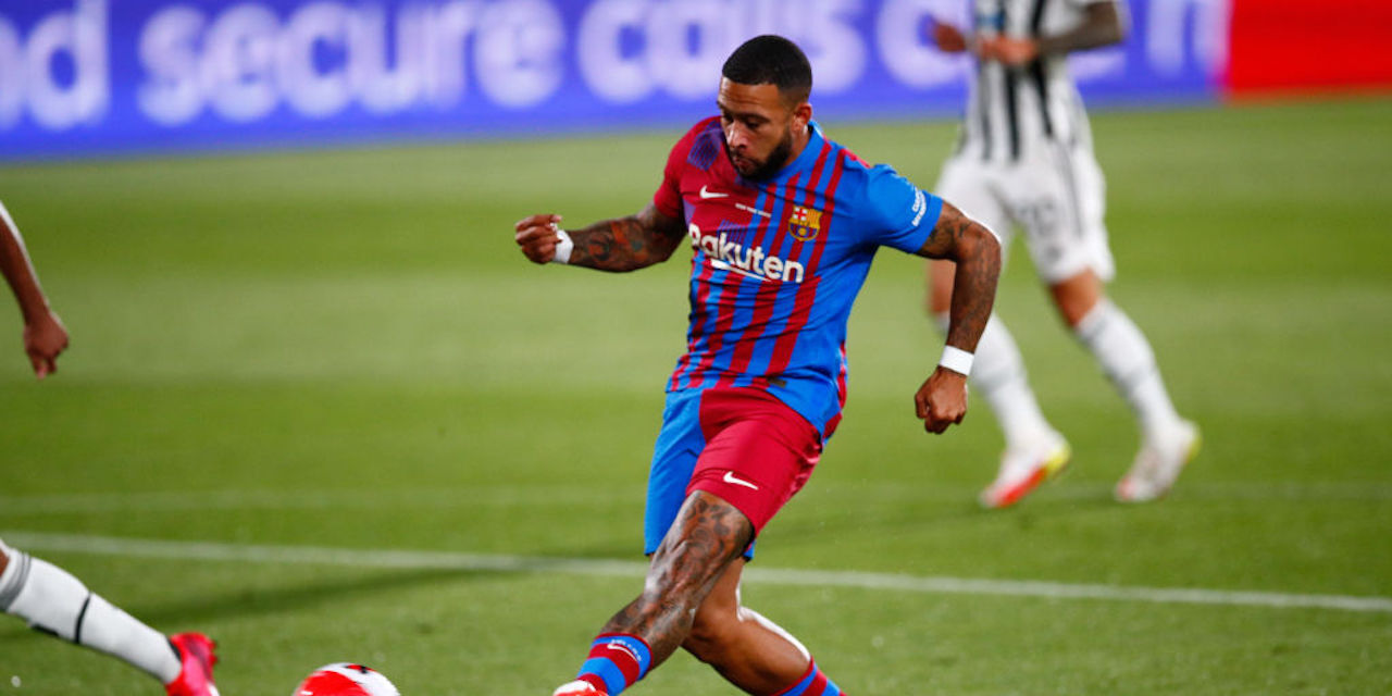 Juventus furthered the contacts for Memphis Depay in the last few days, but his arrival is not imminent. The parties are close to an agreement.