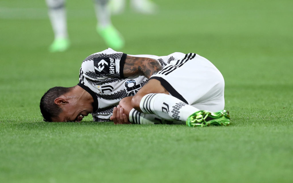 Angel Di Maria went down with a thigh injury in the Sassuolo game, which will lead to Juventus speeding up their chase of Memphis Depay.