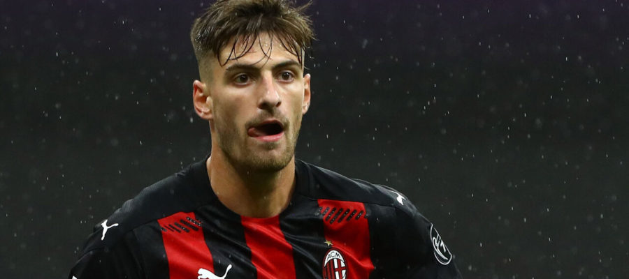 Mattia Gabbia and Marko Lazetic have been touted to leave Milan on loan, but the coaching staff and the management are strongly considering keeping them.