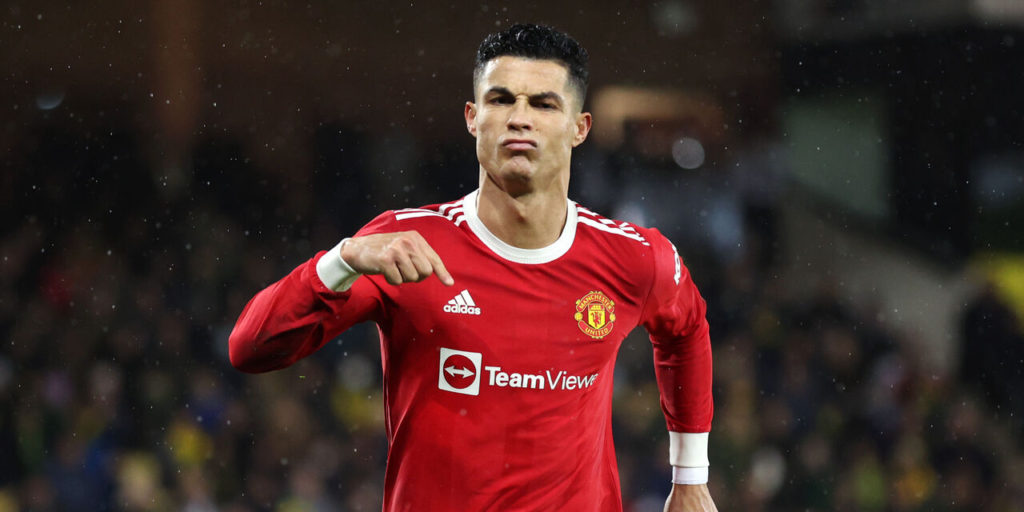 Napoli have been offered the chance to sign Cristiano Ronaldo, as his agent Jorge Mendes searches a club where he can play Champions League football.