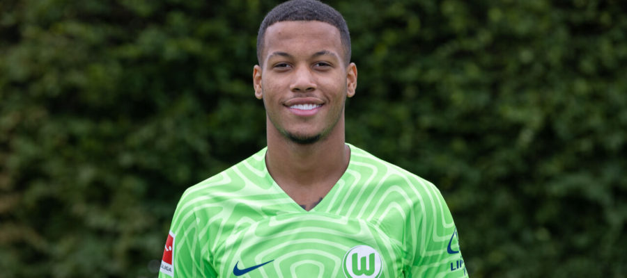 Belgian prodigy Aster Vranckx is the subject of a premier bid from Milan. Paolo Maldini and Ricky Massara have made the 19-year-old their primary target.