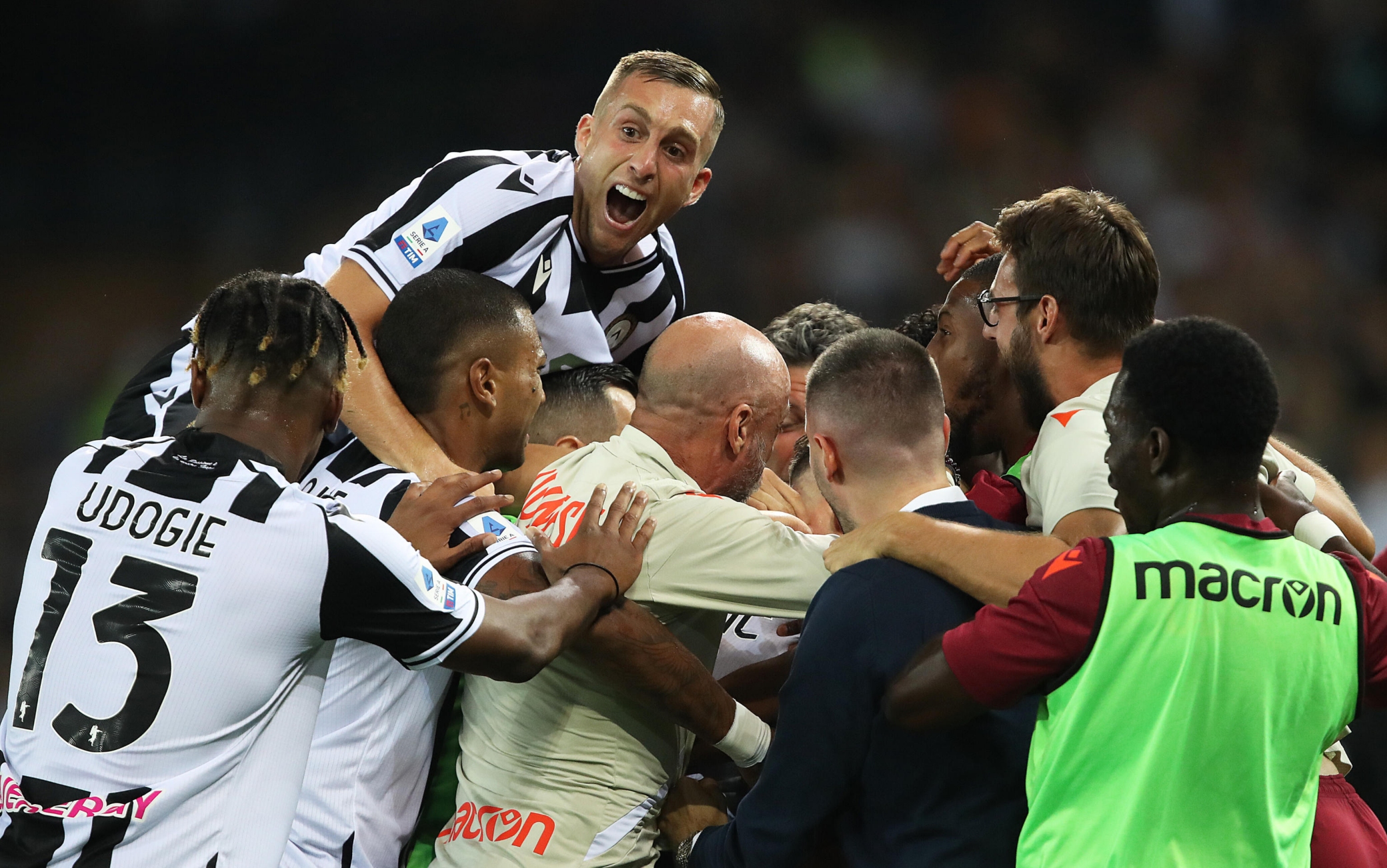 Shocker in Serie A! Udinese inflicted José Mourinho one of the most brutal defeats in his career as the Bianconeri dismantled Roma 4-0 at the Dacia Arena