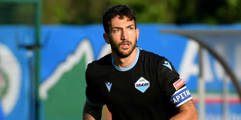 Lazio received a surprise from the sports judge, as Danilo Cataldi has been suspended for one game for protesting and swearing after the Napoli game.