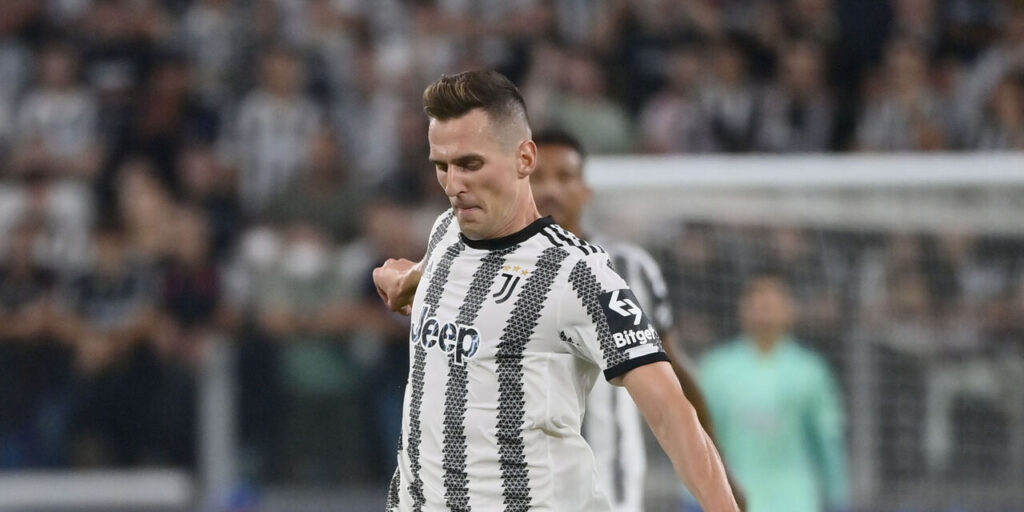 Arkadiusz Milik will miss time due to a thigh injury he suffered in the Monza game. The Polish striker was diagnosed with a medium grade thigh strain.