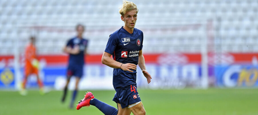 With Alexis Saelemaekers going down with a serious knee injury in the Empoli game, Milan have started to revisit the possibility of adding a right winger in January.