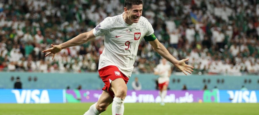 Lewandowski, Poland, Saudi Arabia