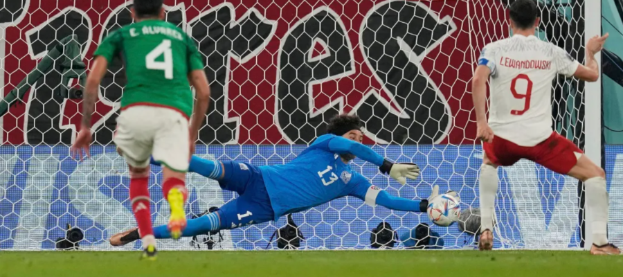 A lackluster Mexico vs Poland show ended 0-0, the second World Cup goalless draw in a row as Guillermo Ochoa saved a penalty from Robert Lewandowski