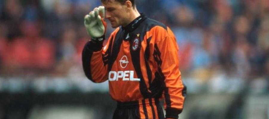 The experience of Jens Lehmann at Milan was doomed by one unfortunate game where he was to blame in occasion of all three goals scored by Fiorentina
