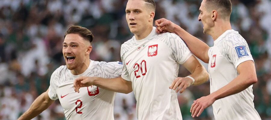 Poland vs Saudi Arabia result: Robert Lewandowski breaks World Cup