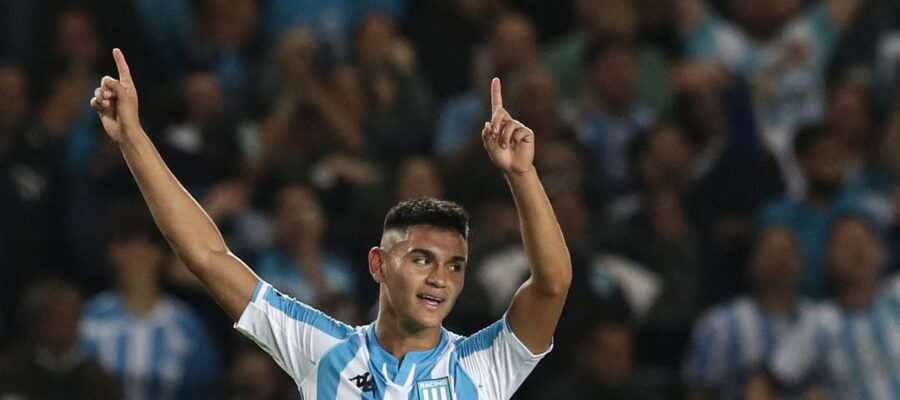 Inter deputy director Baccin recently returned from a South American mission, and one of the players he recommended is Racing midfielder Carlos Alcaraz.