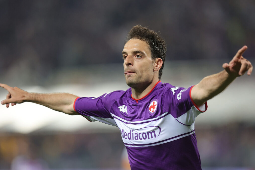 Fiorentina beat Genoa 4-1 in the opener, as Bonaventura played a vital role - a first four-goal win in an away season debut for the first time since 1956.
