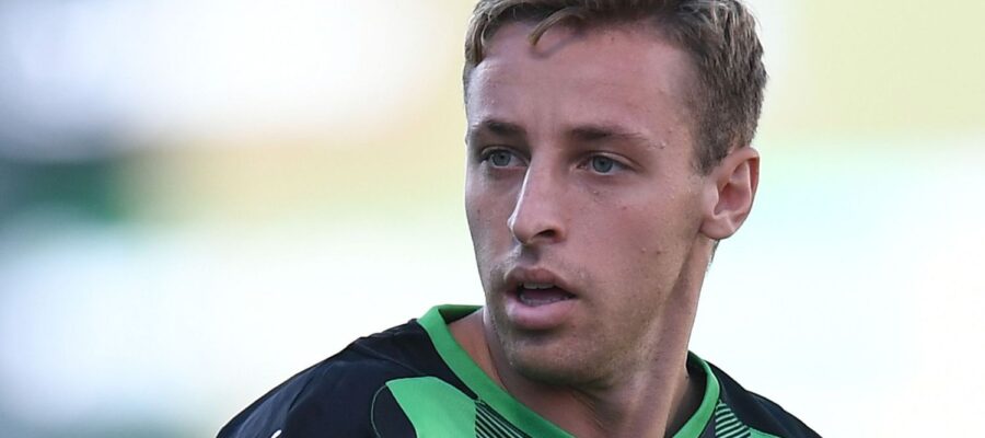 Roma were hot on the trail of Davide Frattesi before the January window formally window started. However, everything has been quiet in recent days.