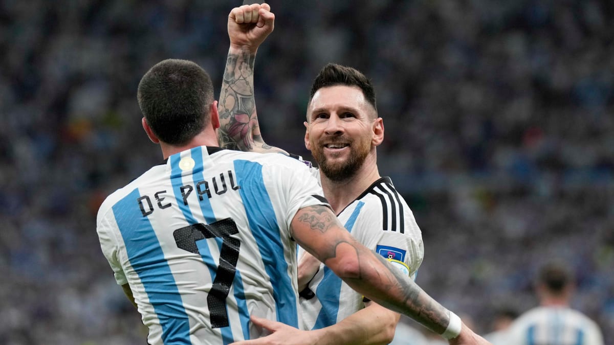 Argentina overcame Netherlands to book a spot into the World Cup final four but needed a penalty shootout to prevail after squandering a two-goal lead