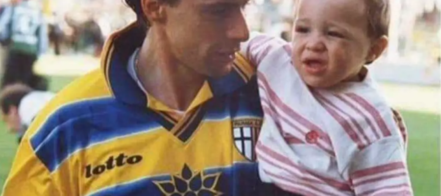 During his mid-1990s prime, Enrico Chiesa was a Serie A striker as lethal as his son Federico, wearing the jerseys of Parma and Fiorentina among others