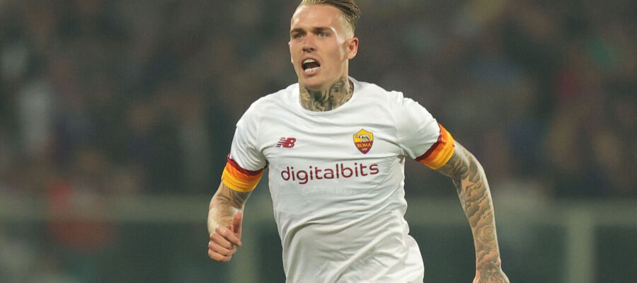 Rick Karsdorp answered the call-up and resumed training with his teammates on Monday. He had refused to do so about three weeks ago.