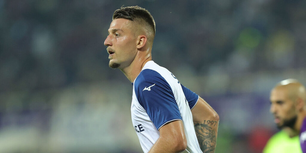Lazio and Mateja Kezman, the agent of Sergej Milinkovic-Savic, have been in touch lately, but they have made little progress on an extension.