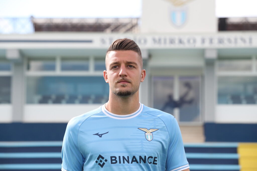 Juventus managed to keep ahold of Adrien Rabiot, but an addition to the midfield can’t be excluded, and Sergej Milinkovic-Savic is still on their radar.