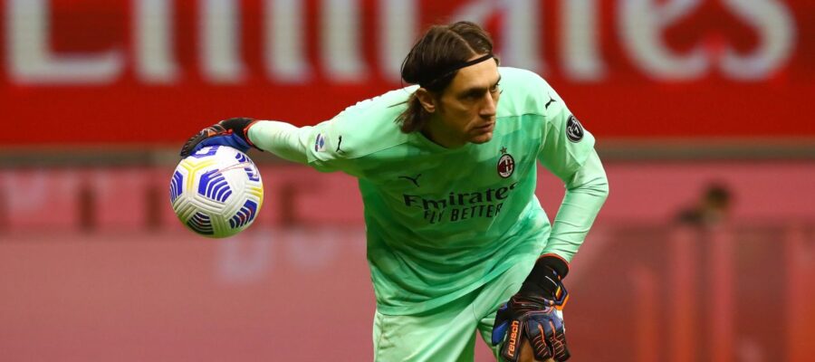 Milan will step up their efforts to sign a new goalkeeper, as Mike Maignan is struggling to heal from a calf injury. The Rossoneri are testing the waters.