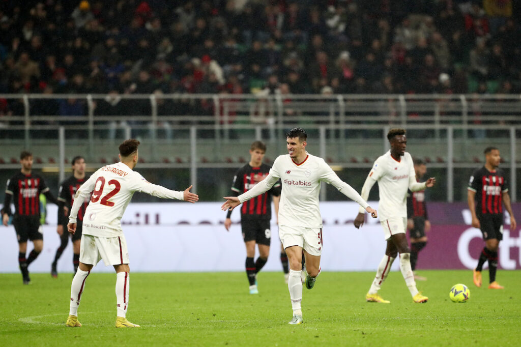 Roma endured a difficult evening at the San Siro on Sunday evening but they rescued a point at the death thanks to goals from Roger Ibanez and Tammy Abraham who overturned a 2-0 Milan lead