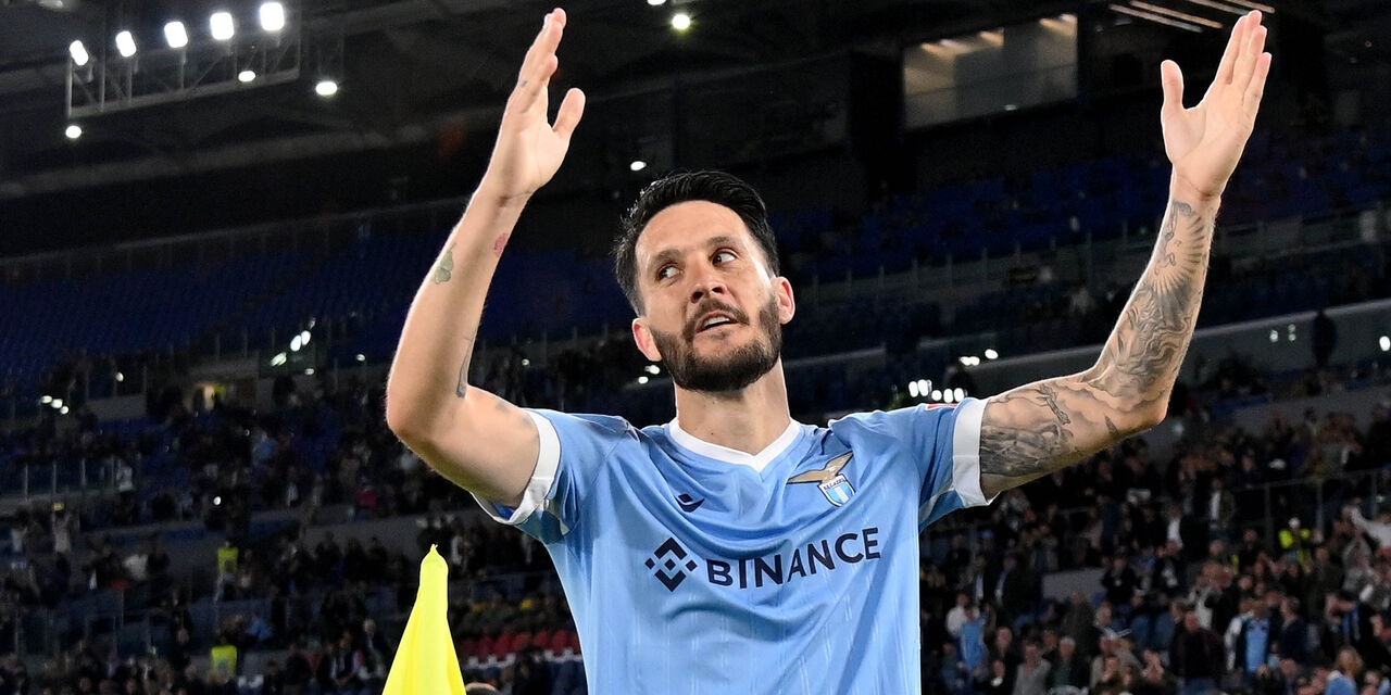 Luis Alberto continues to be linked with a move to Spain, with Cadiz being the latest team trying to sign him, but Lazio have clear ideas about his future.